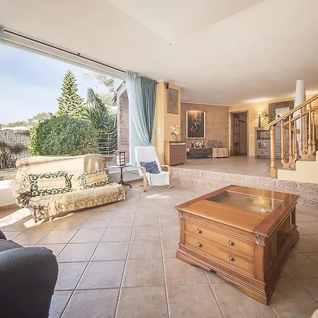 Apartment En La Playa La Mora, Tarracohomes